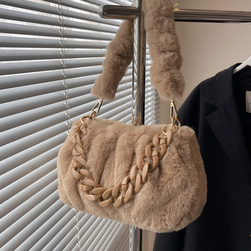 

Plush thick chain underarm bag women's new fashion hand carry fluffy autumn winter soft cloud bag, Khaki