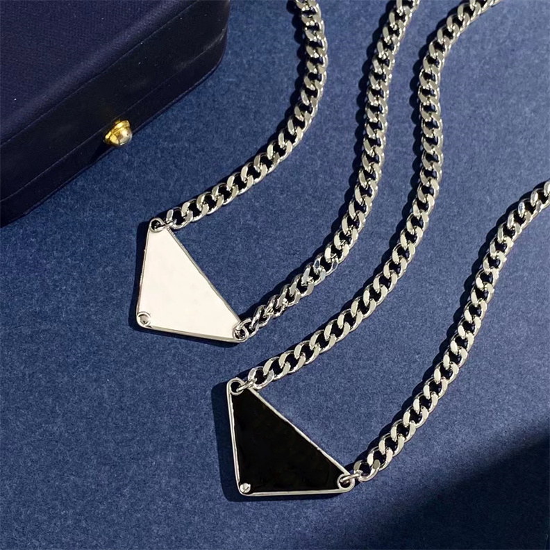 

Bohemian Jewellery Fashion Jewelry Set Charm Earring Designer for Woman Punk Accessories Luxury French Necklace Prom Custom Earrings Designers Necklaces