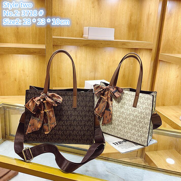 

Wholesale factory ladies shoulder bags 2 styles outdoor shopping leisure printed handbag elegant atmosphere ribbon tote bag sweet bow western style backpack, Brown-3718#-style 2