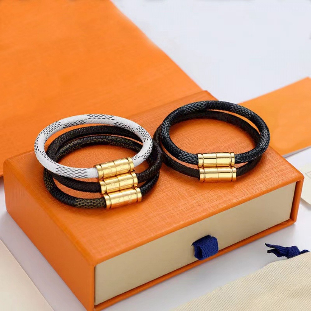 

Classic designer bracelets luxury jewelry flower plaid leather rope wrist gold silver buckle beads hand men women couple bracelets fashion christmas gift