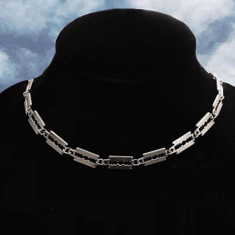 

Choker Blade Chains And Necklaces For Women Link Pendant Necklace Silver Punk Friends Goth Gothic Women's Neck Chain Kpop Fashion