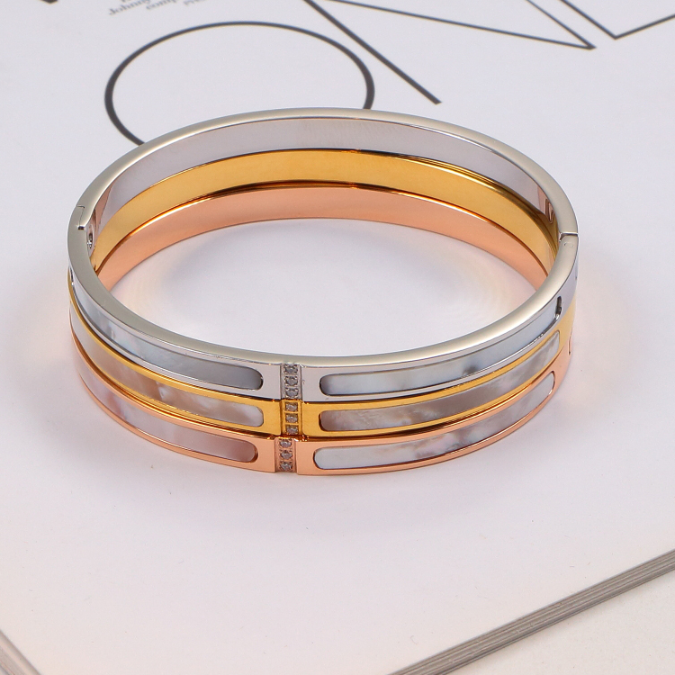 

Luxury Designer bangles Shell Bracelet round stainless steel chain bangle Diamond Bracelets Womens Fashion 14K Gold Bracelets Jewelry