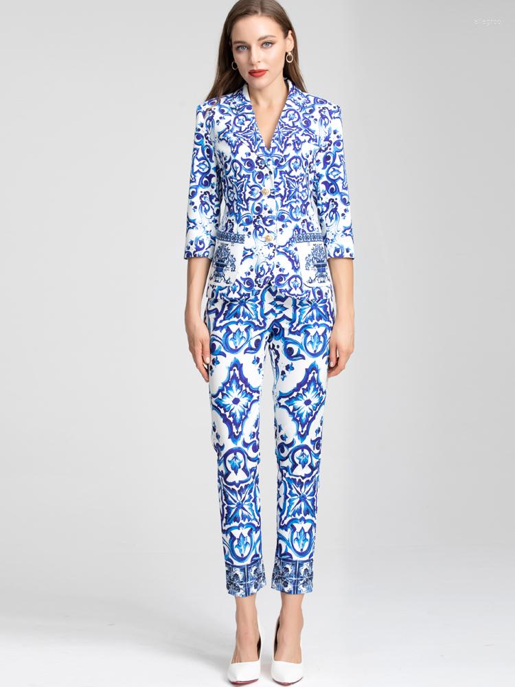 

Women' Two Piece Pants Red RoosaRosee Vintage Blue And White Porcelain Print Half Sleeve Blazer 3/4 Pencil Autumn Sets 2022 Women Suit, Color
