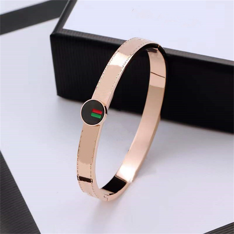

fashion bracelet Jewelry designer charming Women Bangle Classic Titanium Steel Alloy Gold-Plated Craft Colors Gold/Silver/Rose Never Fade Not Allergic Ladies Gift