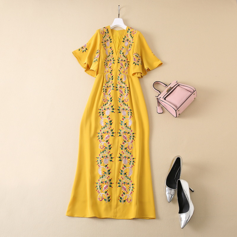 

2022 Autumn V Neck Floral Embroidery Dress Yellow Short Sleeve Panelled Mid-Calf Midi Casual Dresses S2O080115
