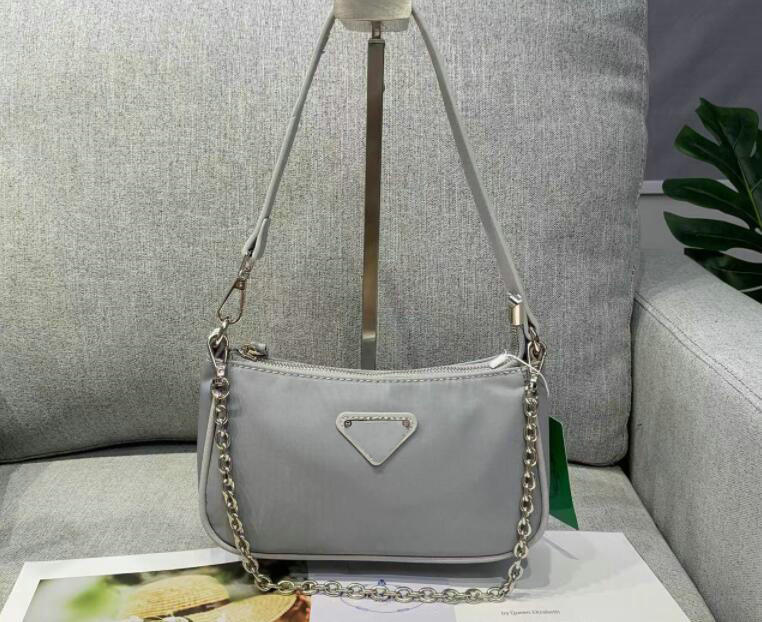 

Women designer handbags Shoulder Bag brand Leather Classic Underarm Hobo Bags Fashion Lady Purses Wholesale handbags purse, Black