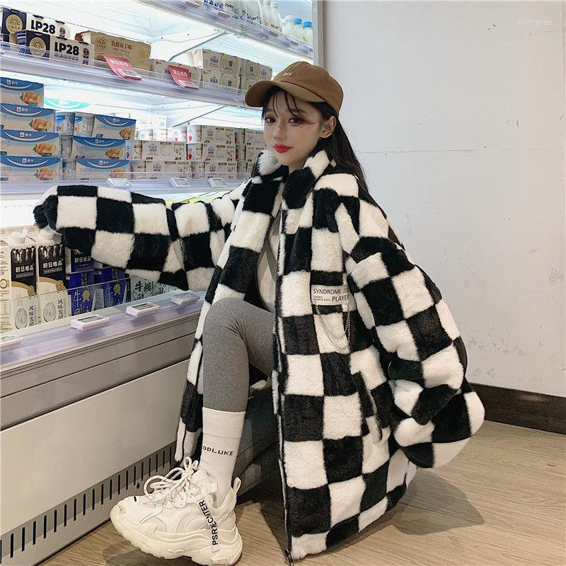 

Women's Fur 2022 Winter Women Faux Checkerboard Korean Stylish Harajuku Black White Pliad Teddy Jacket Thickened Furry Quilted Coats, Black and white cows