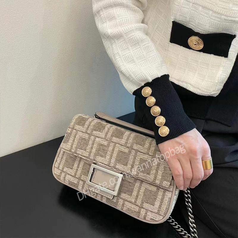 

Designer Luxury Classic latest color women Shoulder bags chain handbag leather womens Cross body handbags super3bags capucines michaels kor Classic clamshell box, Khaki