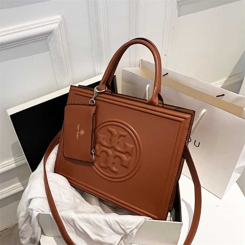 

2023 Classic Style Shoulder Bags women's bags can be customized and mixed batches large embossed ladiesbags, Black