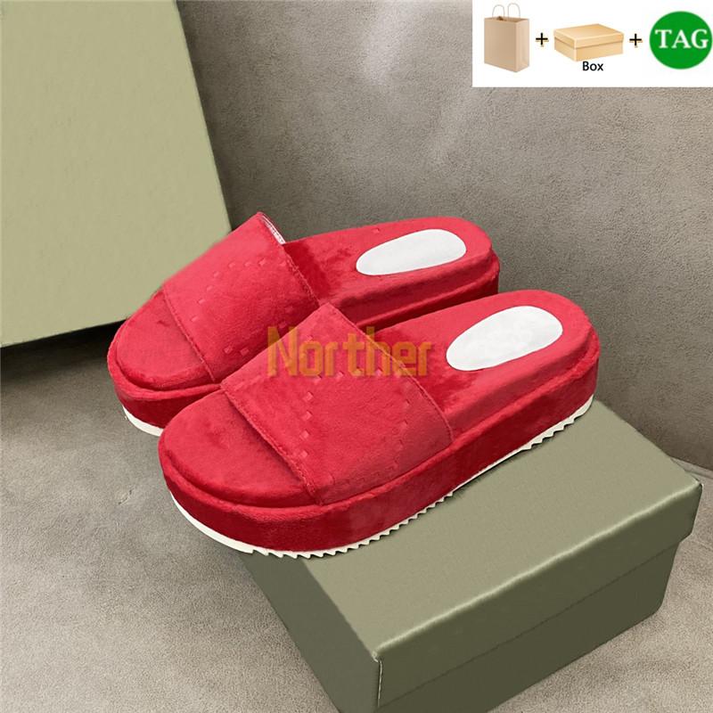 

Logo-Embossed Luxury Slides: Stylish Cotton Sponge Platform Sandals for Men & Women - Perfect for Beach & Outdoors, 04 light blue