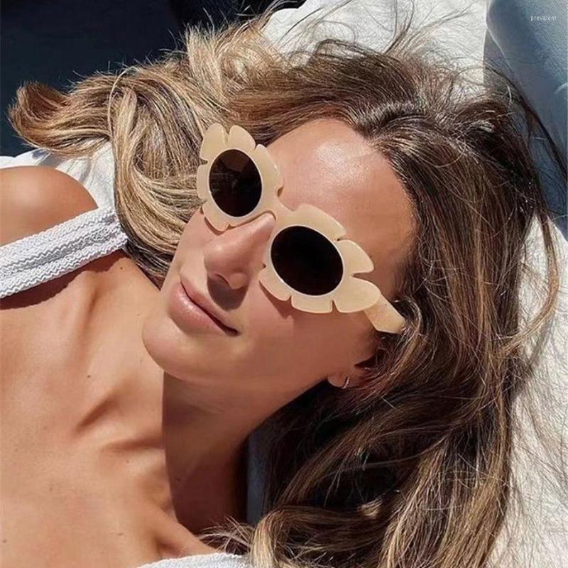 

Sunglasses Colorful Eyewear Shades Trendy Beach Glasses Sun Flower Shape Cat Eye