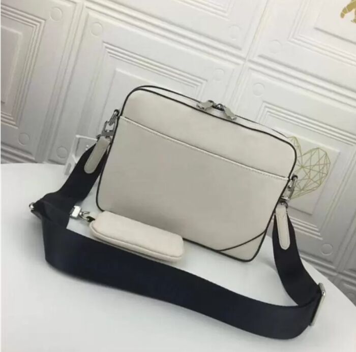 

Cross Body Bag Men Designer Shoulder Bags Crossbody Purse Fashion Classic Chest Packs Leather Sporty Travel Casual Canvas Outdoor backpacks women wallets, With logo