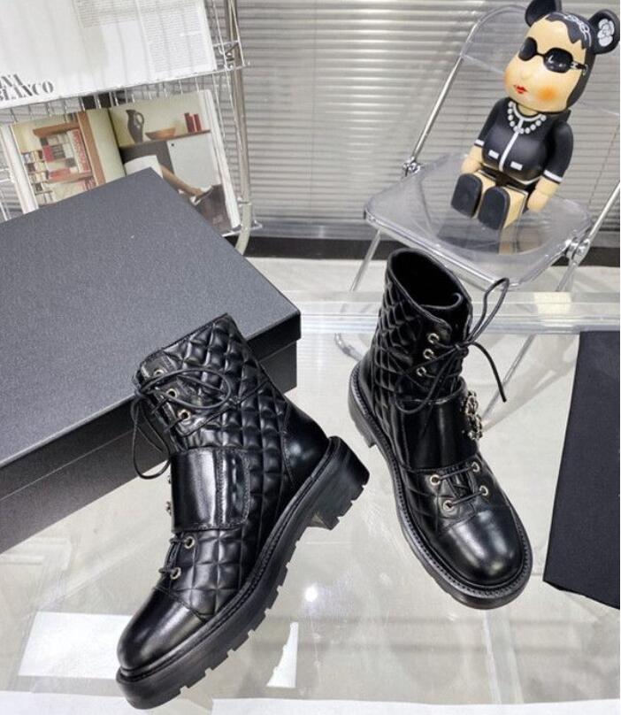 

Black Ankle Biker combat Boots low heel lace-ups booties shiny leather women designers chunky platform flats boot