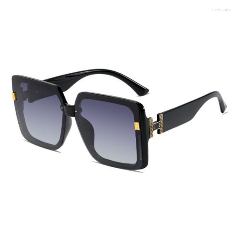 

Sunglasses Fashion Square Women Designer Luxury Man/Women Polarized Classic Vintage UV400 Outdoor Black