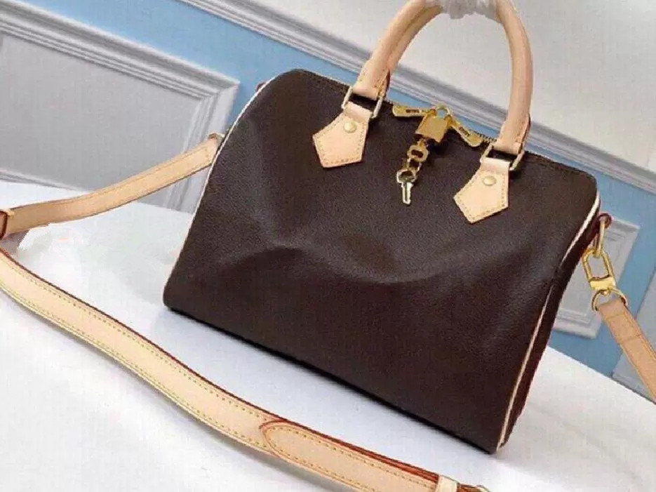 

2021 Women Messenger Bag Classic Style Fashion Womens Bags Shoulder Strap Pillow bag Lady Totes Handbags Purses With Gold key lock, Brown grid