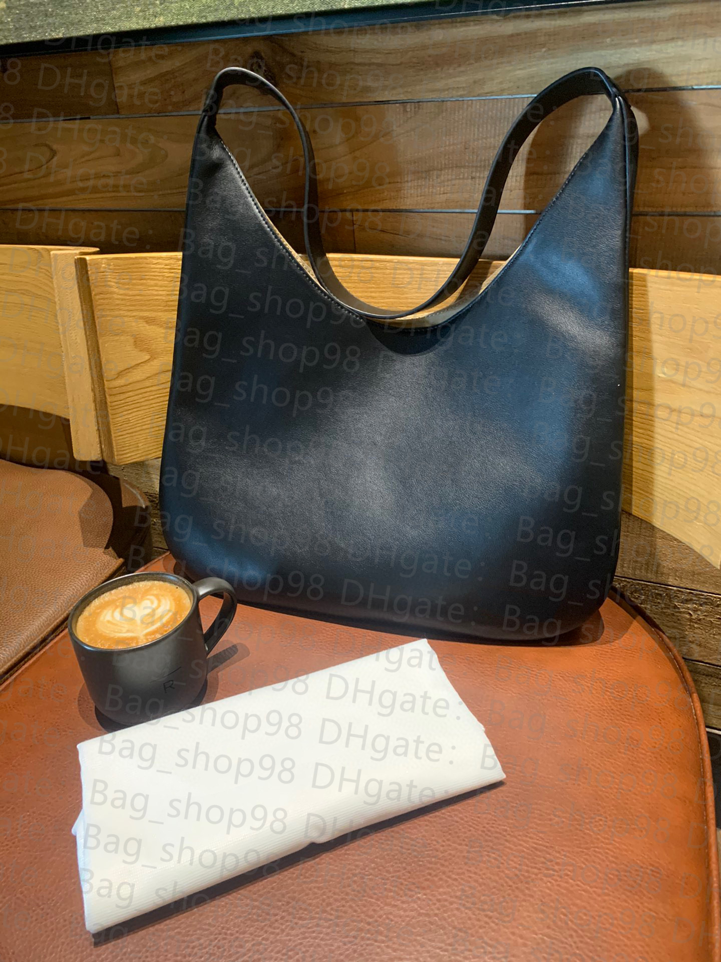 

Women's bag handbag under arm tote large capacity vintage shopping bag classic hobo niche luxury metal LOGO imported cowhide large opening design, Black