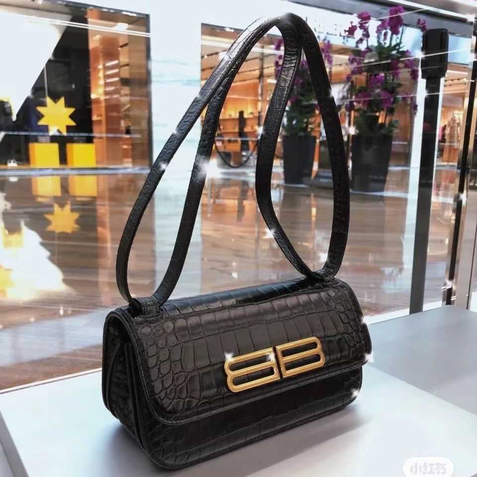 Designer Luxury Womens Bag Balencigas Handbag B-shaped Paris Single Shoulder Messenger Fashion Square Gift Shoulder Oblique Span Versatile Handheld