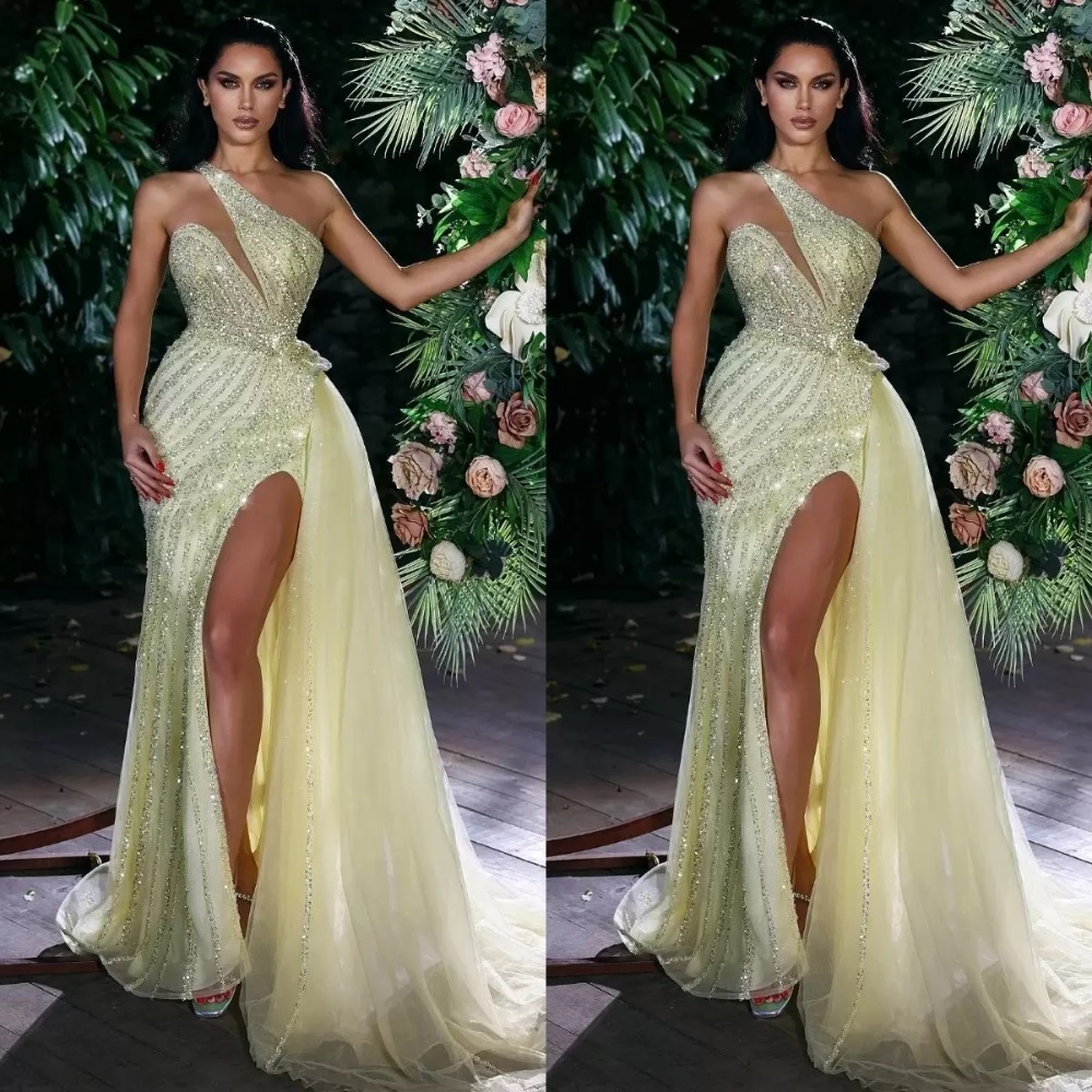 

Light Yellow Sparkly Prom Dresses One Shoulder Sleeveless Party Dresses High Side Split Beading Sequined Custom Made Evening Dress WLY935, Same as picture