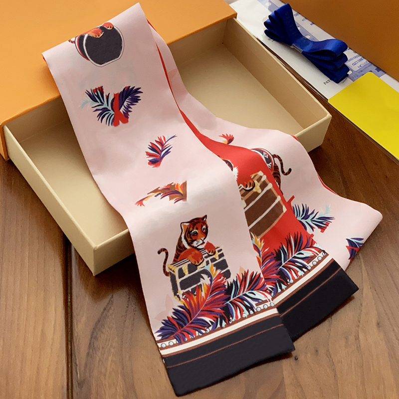 

Designer Design Women Silk Scarf Luxury Letter Print Fashion Bag Handle Scarf Hair Bundle Ties Headscarf