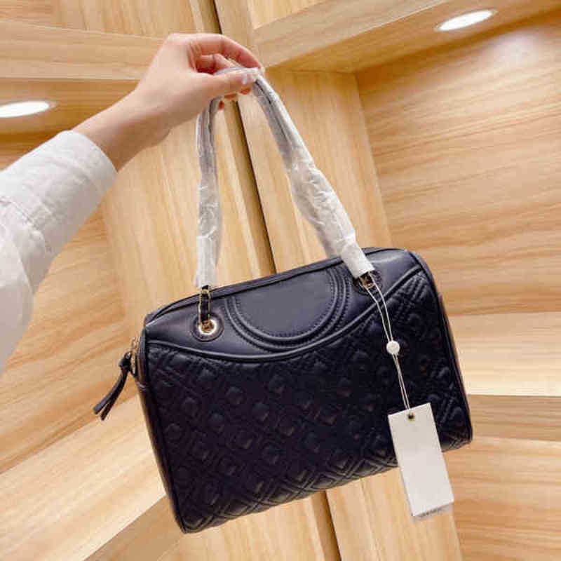

Boston Shoulder Bags Luxury Brand Fashion Simple Small Square Bag Women's Designer High Quality Capacity Real Leather Chain Phone Handbags 211220, Dark navy
