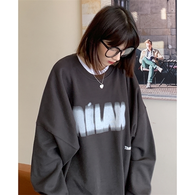 

Womens Hoodies Sweatshirts European And American Retro Design Grey Letter Round Neck Top Men And Women Autumn Loose Coffee Pullover Couple Long Sleeves Ins 221010, Dark grey