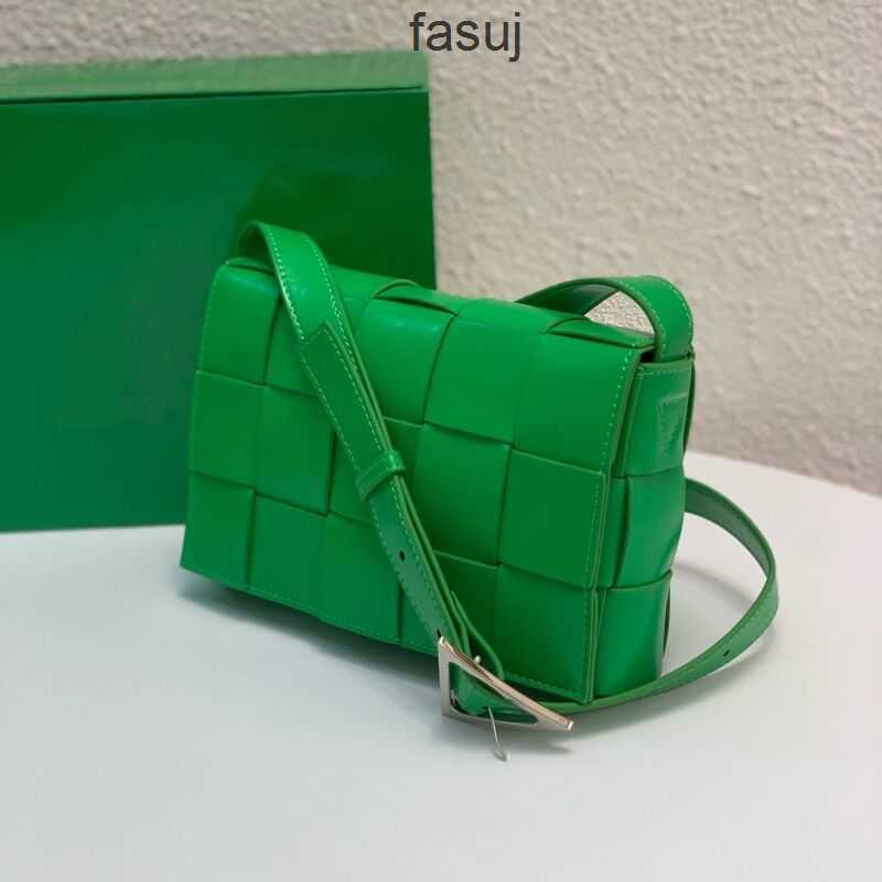 

Fashion Ladies Bottess bags Venetas divani spring and summer new products women's Woven oil wax leather Single Shoulder Messenger pillow tofu leisure Women's, Green