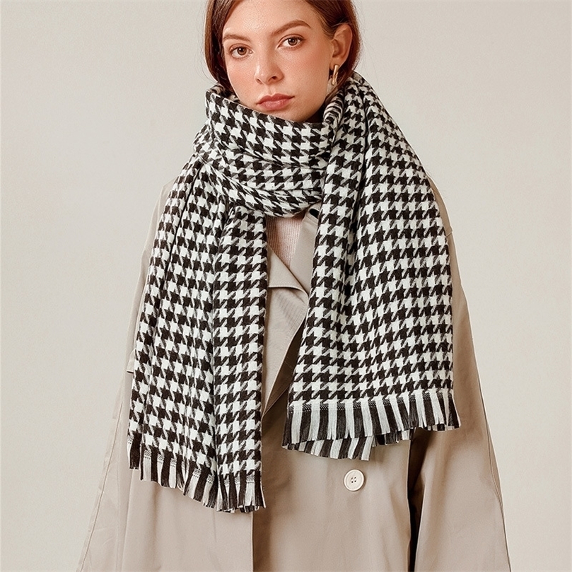 

Scarves Luxury Women Warm Winter Scarf Houndstooth Plaid Tassel Wraps Long Pashmina Thick Soft Vintage Shawl Outdoor Imitation Cashmere 221010