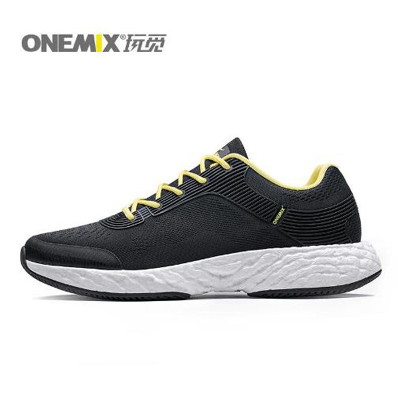 

New running shoes Blue kind Pink white black Red lace soft cushion young men boy low cut ushion Type Fluorescence Men Women designer trainers sports sneaker Size 36-45