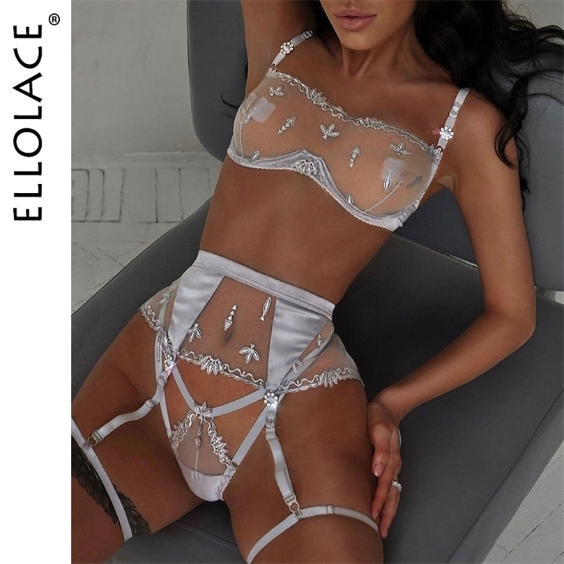 

Sexy Set Ellolace Short Skin Care Kits Sensual Lingerie Sliver Embroidery Bra Lace Sexy Set Woman 2 Pieces with Garters Erotic Underwear, Red