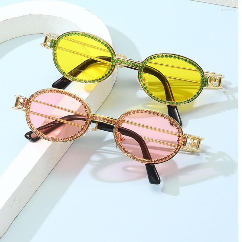

Sunglasses Blue-Ray Pretection Retro Round Women Vintage Steampunk Sun Glasses For Men Clear Lens Rhinestone Oculos