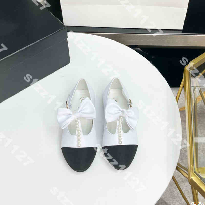 

DHL designer baby girl shoes ch..el brand girls simple princess shoes bow pearl luxury cowhide hook loop sneaker size 26-35 hole designWVU2