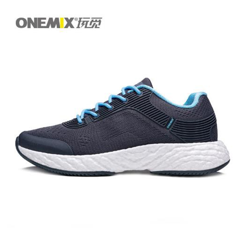 

running shoes Blue kind white black Red lace soft cushion young men boy low cut ushion Type Fluorescence Men Women designer trainers sneaker Size 36-45