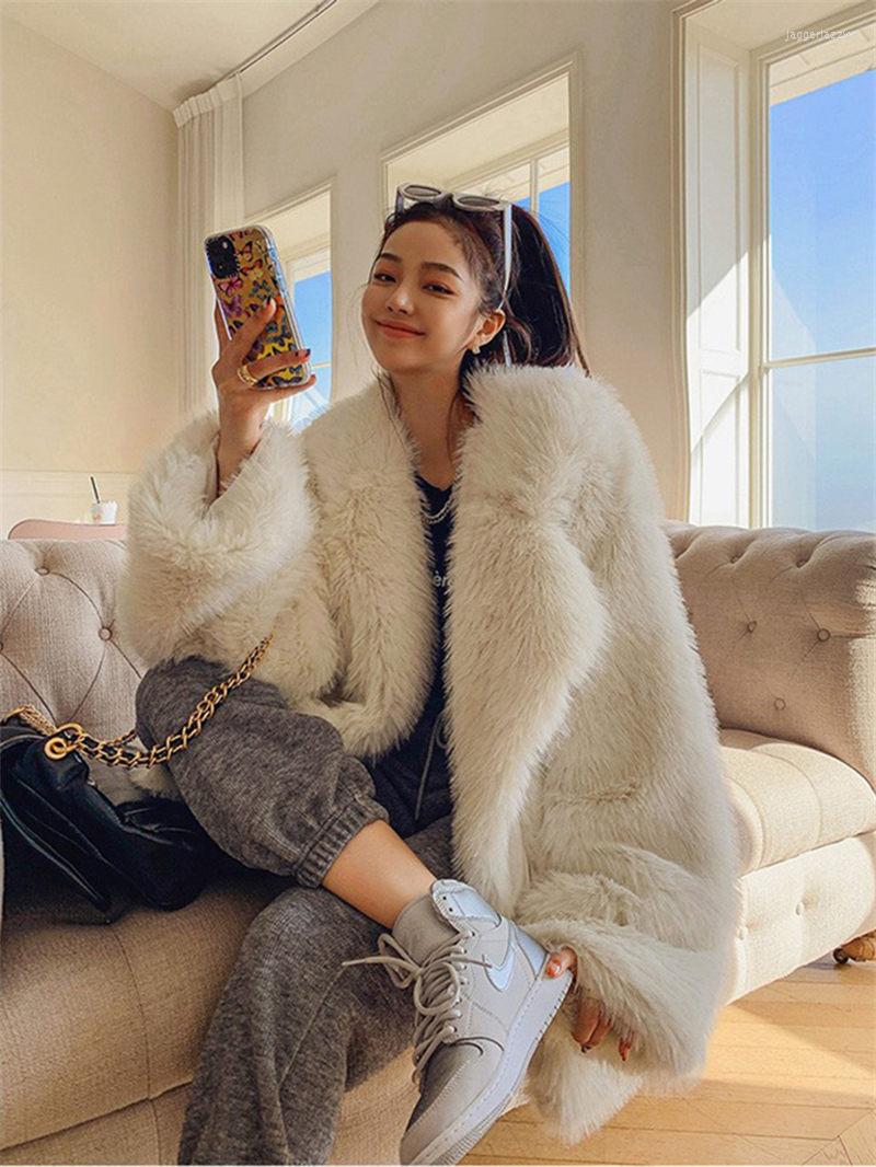

Women' Fur Women' Winter Coats 2022 White Imitation Mid-Length Suit Collar Fluffy Plush Jacket Women Warm Abrigos H2235, Beige