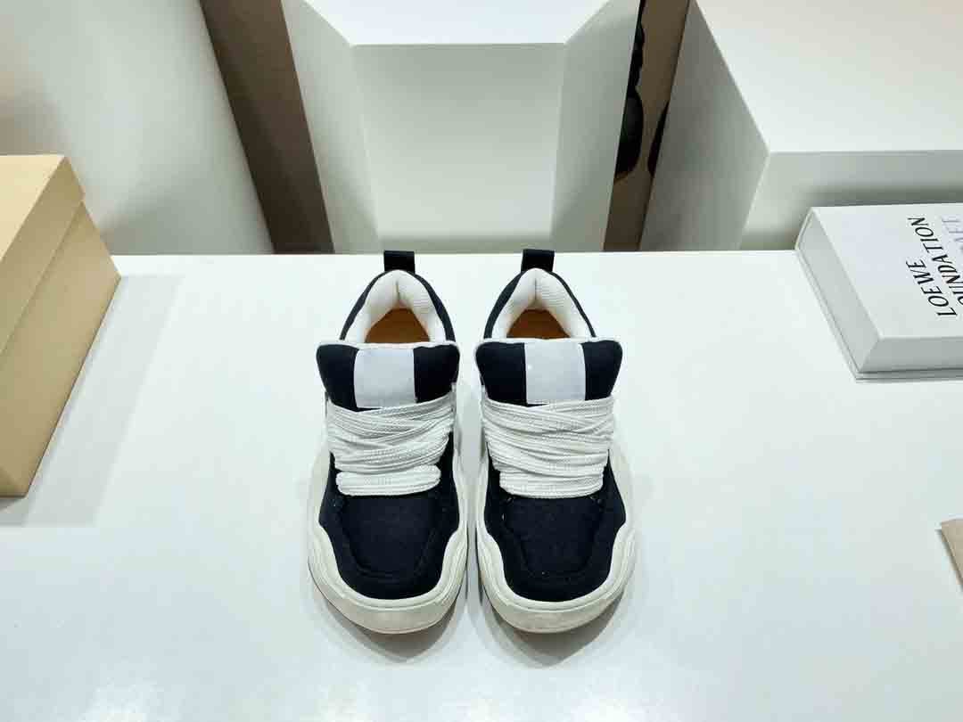 

Couple casual shoes women Fashion Tread Slick canvas sneaker men Arrivals Platform shoes women casual chaussures 35-44, Black