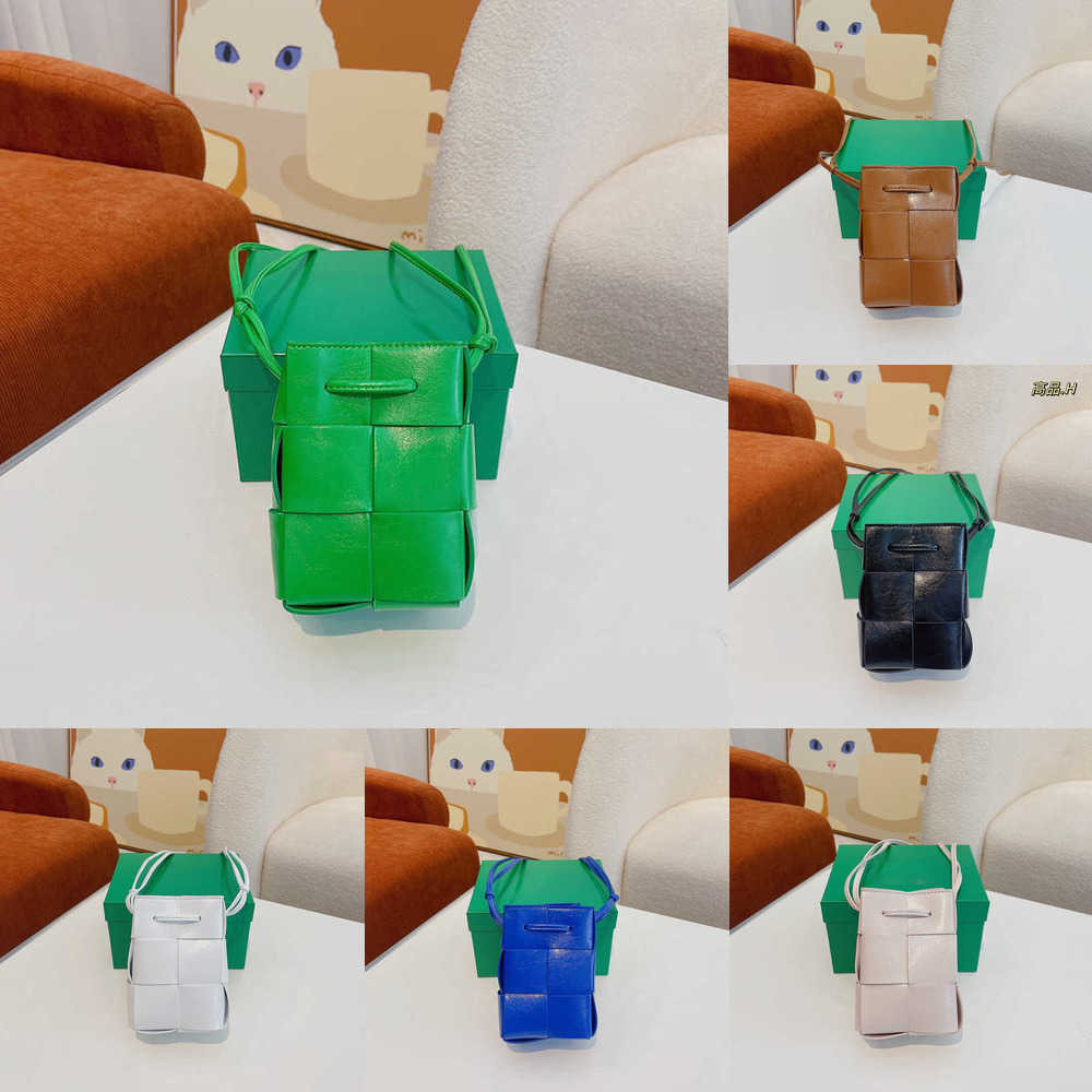 

Evening Bags designer bags handbags crossbody women woven bag Luxury Leather Shoulder Mini Bucket Bags Classic woman handbag purses 220929, Bvbag green