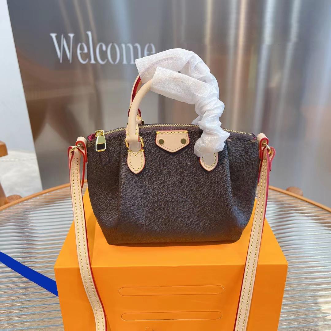 

Luxurys Shoulder bags Designers bags women leather handbags Small size large capacity High grade new armpit handbag square Messenger Lady, Brown