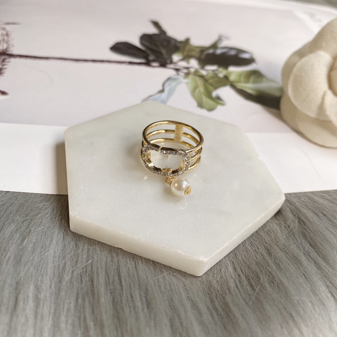 

Antique branded designer Love Ring CZ heart Extravagant Gold silver matt black brass letter diamond Rings Women men wedding Jewelry size 6 7 8 9 10