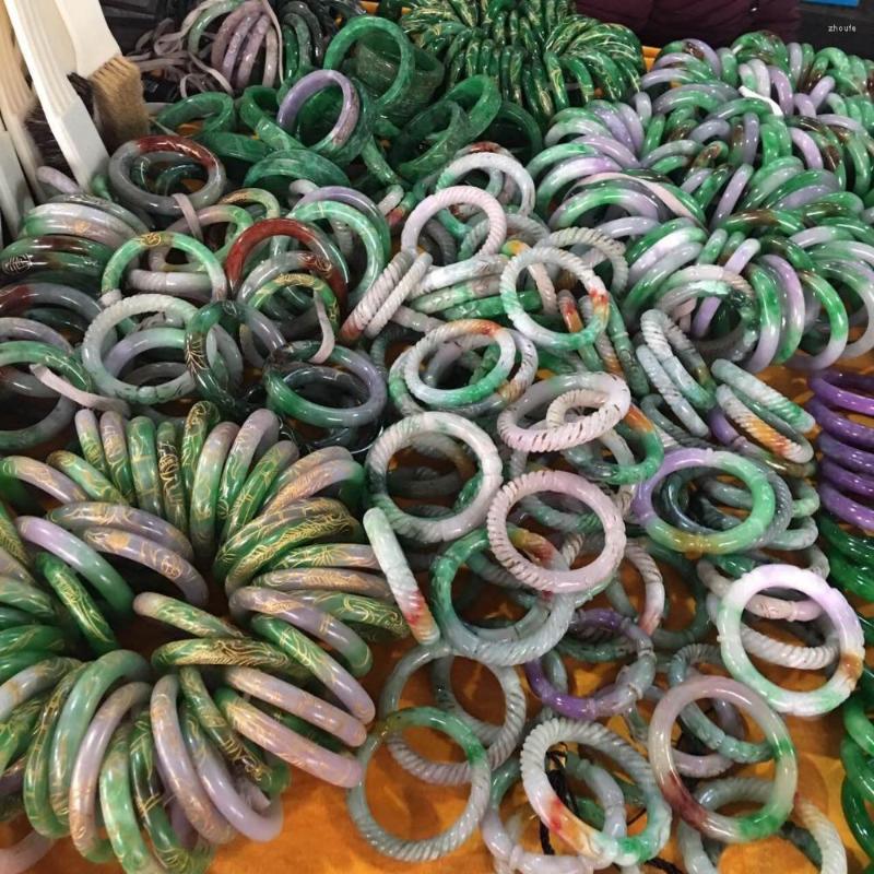 

Bangle VINTAGE HAND-CARVED CHINESE COIN GREEN JADEITE BRACELET 58.5