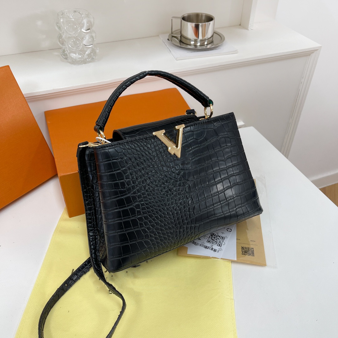 

Classic Lady Handbag Bb Fashion Bags Shoulder Bags for Women 202Crocodile Luxurys Designers Purse Leather Crossbody Satchel Hobo Handbags Woman Messenger Bag, White