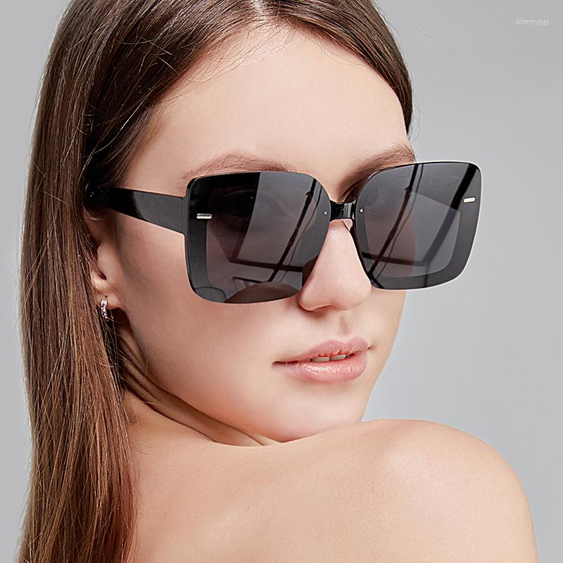 

Sunglasses 2022 Fashion Rectangle Women Rimless Black Lens Female Elegant Classical Oversized Sun Glasses Men UV400