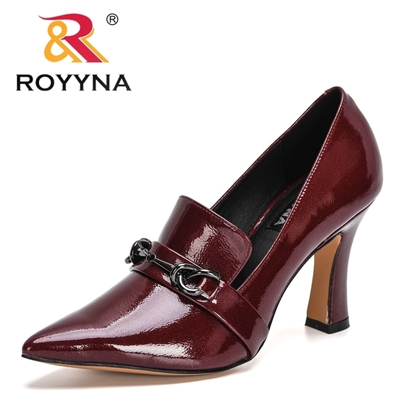 

Dress Shoes ROYYNA Designers Patent Leather High Heels Pointed Toe Pumps Women Metal Boat Wedding Feminimo 221010, Wine red