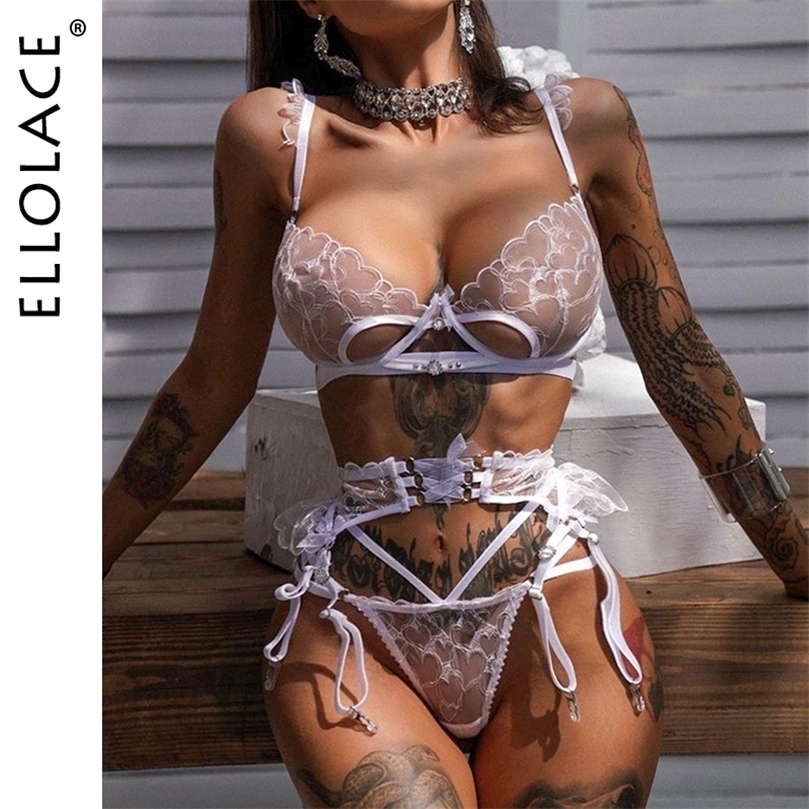 

Sexy Set Ellolace Exotic Lingerie 3Piece Sets Hollow Out Love Embroidery Bra Set Ruffle Garters Sexy Lace White Sensual Underwear 221010