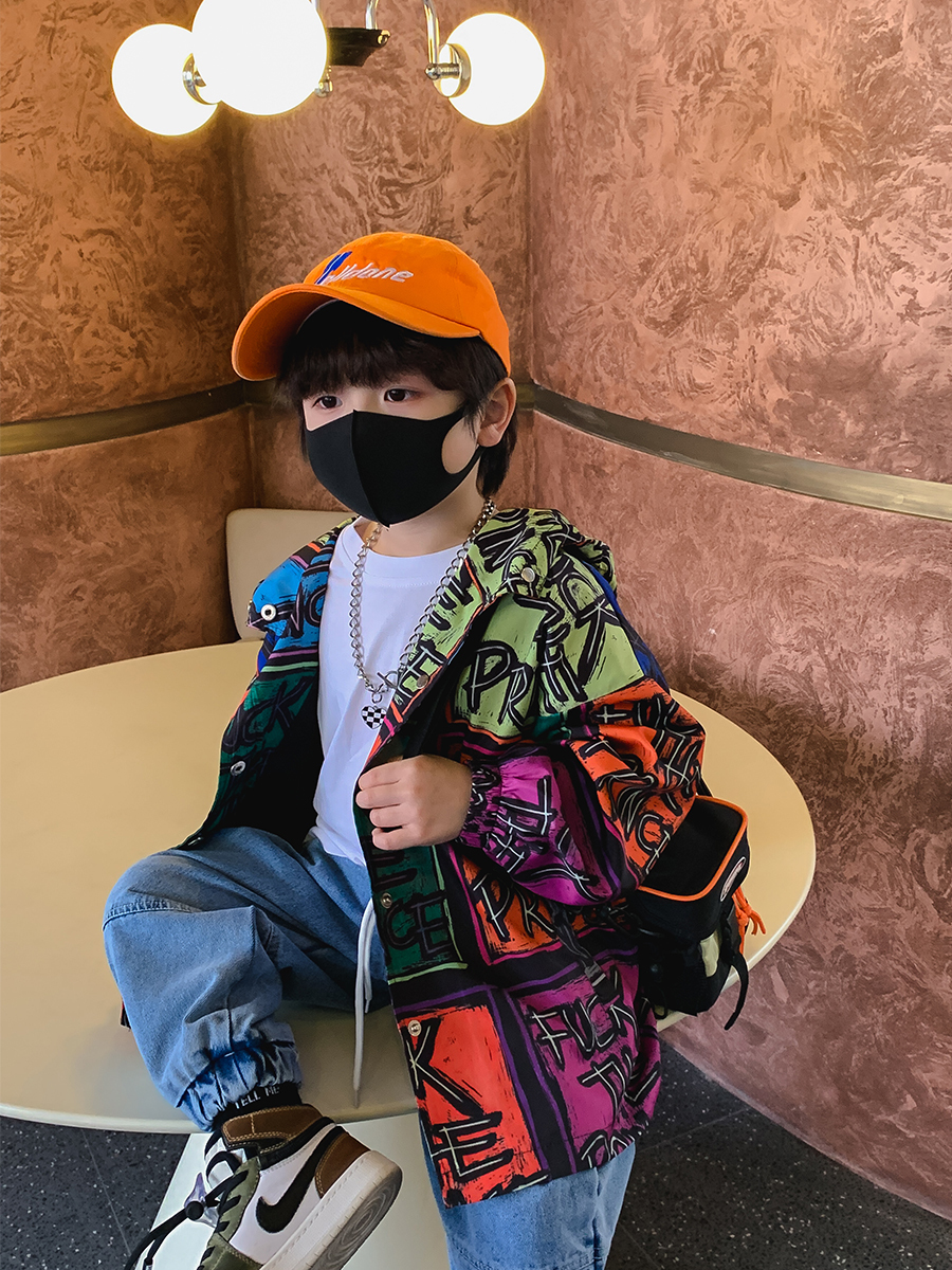 

Jackets Boy Hooded Coat Spring and Medium Large Children s Western Style Fashion Thin 221010, Mixed