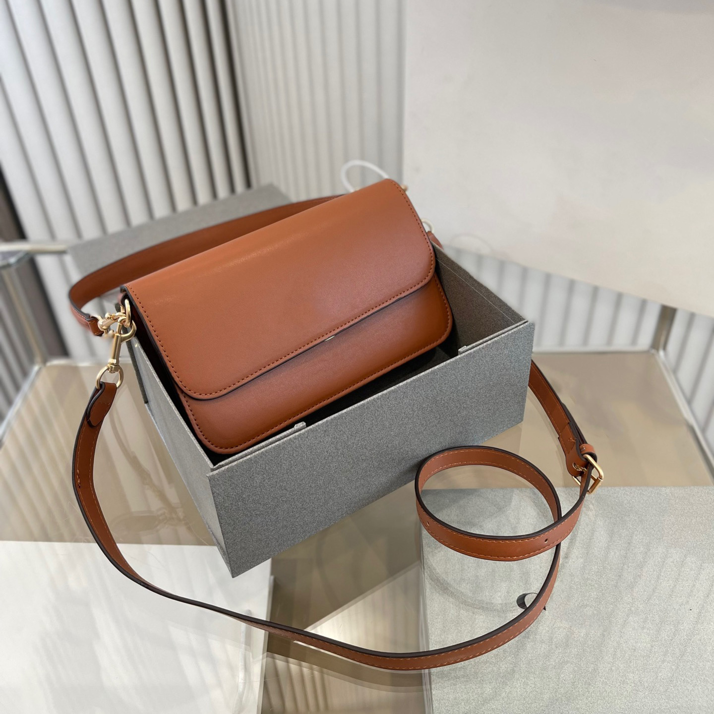 

Luxries bags Women Shoulder Bags Casual lady Cross bag Classic Flap Fashion Handbag Limited Version Handbags Shoulder-Bags Genuine Leather Cross-bag Simply Pocket, Brown