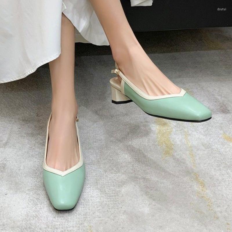 

Dress Shoes Cool 2022 Summer Color Matching Large Baotou Thick Heels Women's Sandals High Fashion And Leisure Trend, Beige