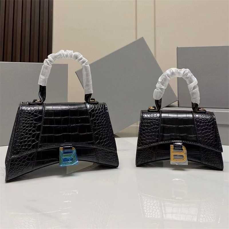 

Designer Bags Balenciga Handbag B-shaped Classic Hourglass Shoulder Diagonal Fashionable Women's Paris Contact Customer Service for Details, Dark grey silver mark