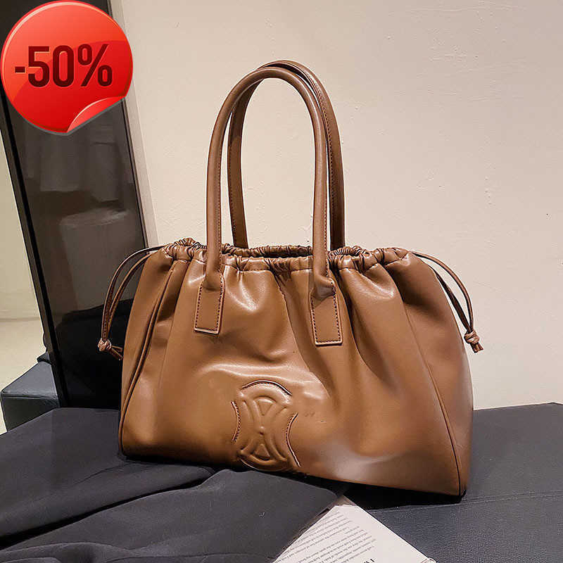 Designer Bags 2022 Arc De Triomphe New Soft Leather Drawstring Band Mouth Tot Large Bag Capacity Commuter Single Shoulder Portable Underarm Women�