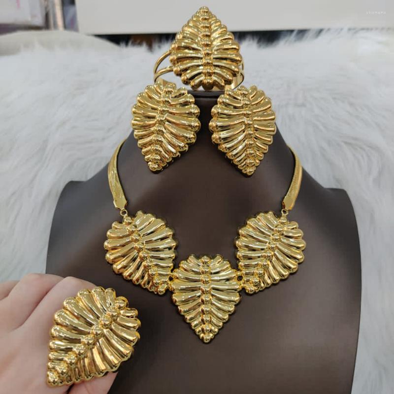 

Necklace Earrings Set Jewellery Dubai Gold Color Women Accessories Party Wedding Bracelet Design Gift For Nigeria Ethiopian, Picture shown