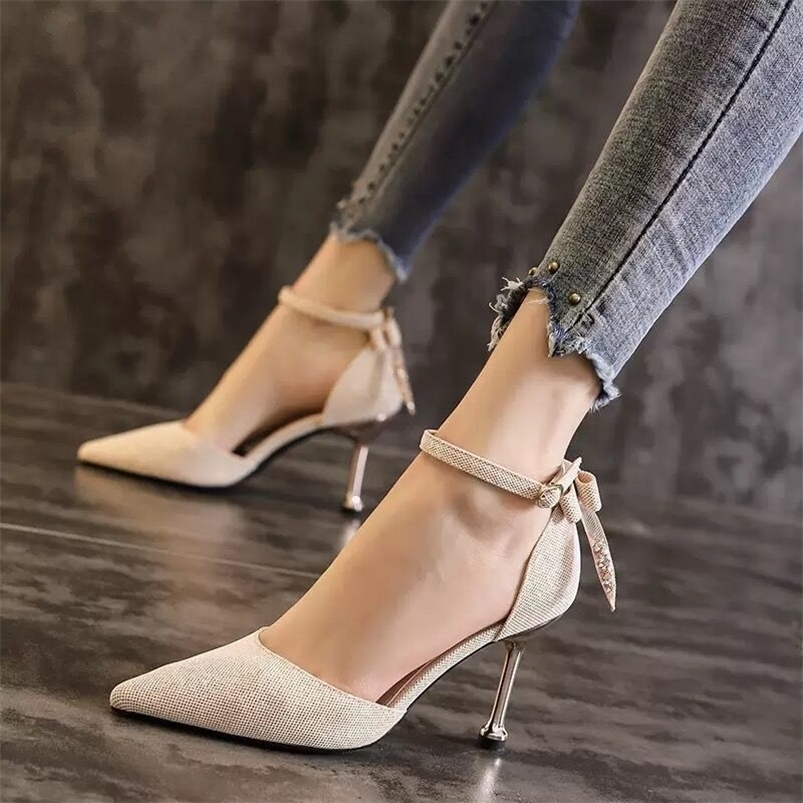 

Dress Shoes Women Cute Sweet Black Shining High Heel Lady Fashion Comfortable Slip on Silver Pumps Femmes Hauts Talons E3220 221010