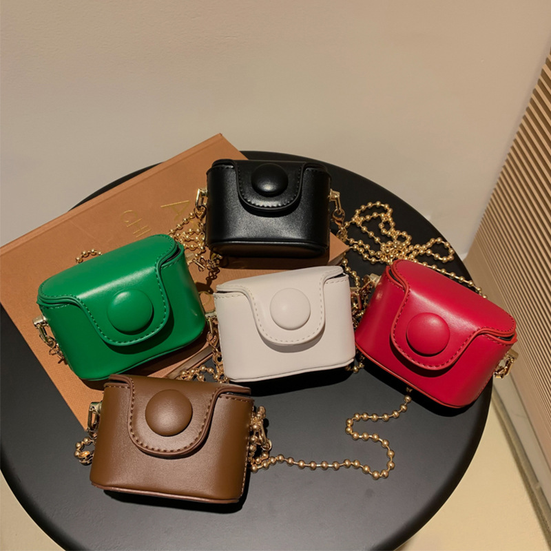 

Luxury children purse girls PU leather messenger bucket bag kids metals beades chain single shoulder lipstick bags Q9078, Beige